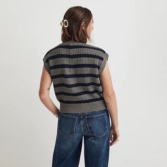 Madewell - Waffle-Knit Sweater Vest - Heather Pewter - Picture 3 of 12